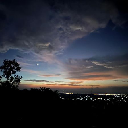 Sinurambi Cottage Rental Penampang Luaran gambar