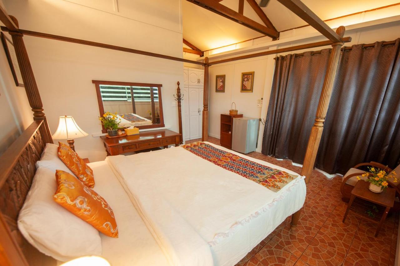 Sinurambi Cottage Rental Penampang Luaran gambar